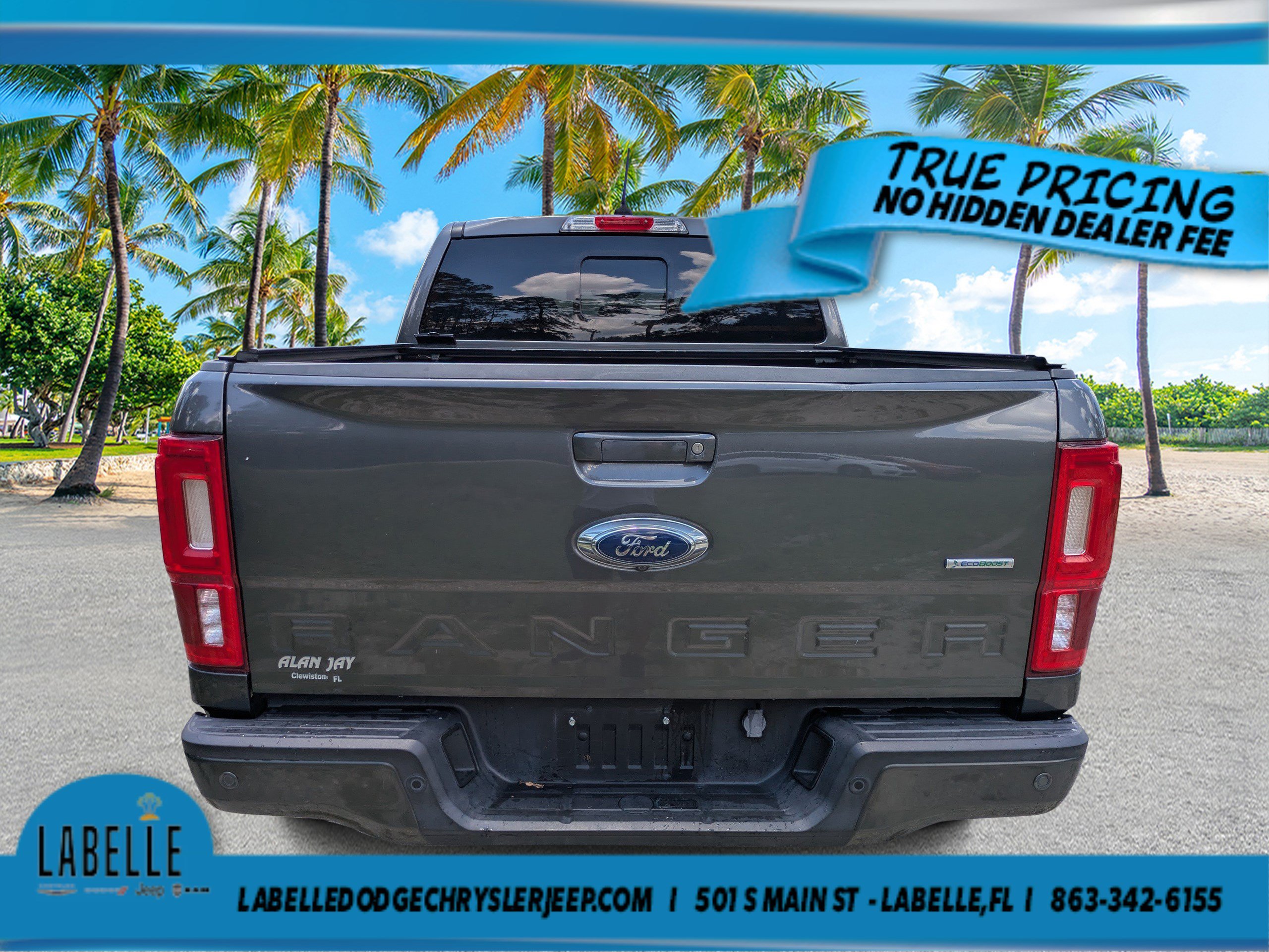 Used 2020  Ford  image 4