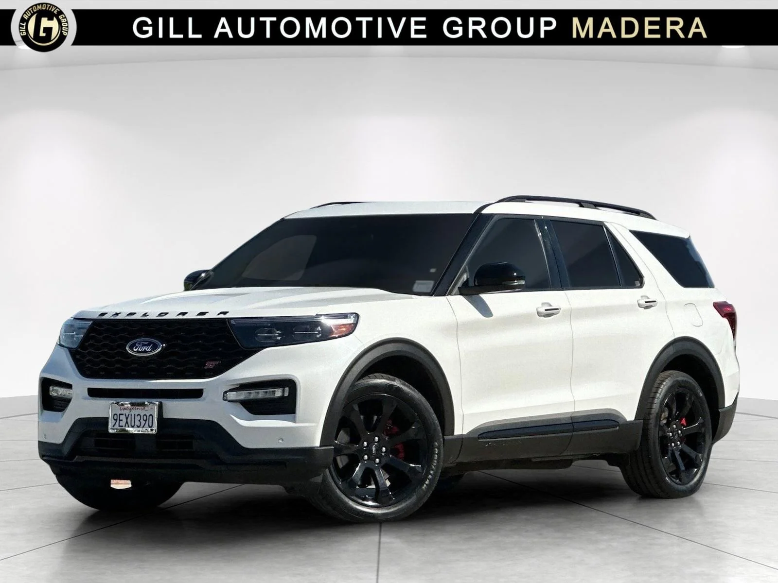 2023 Ford Explorer ST 4WD's photo