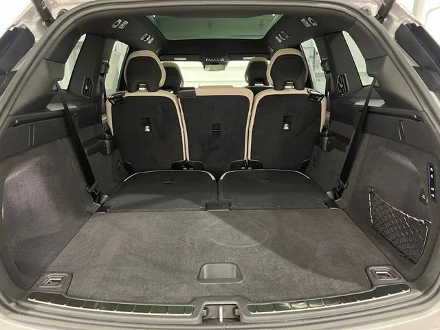 New 2026 Blue Volvo Twin Motor Performance Ultra image 22