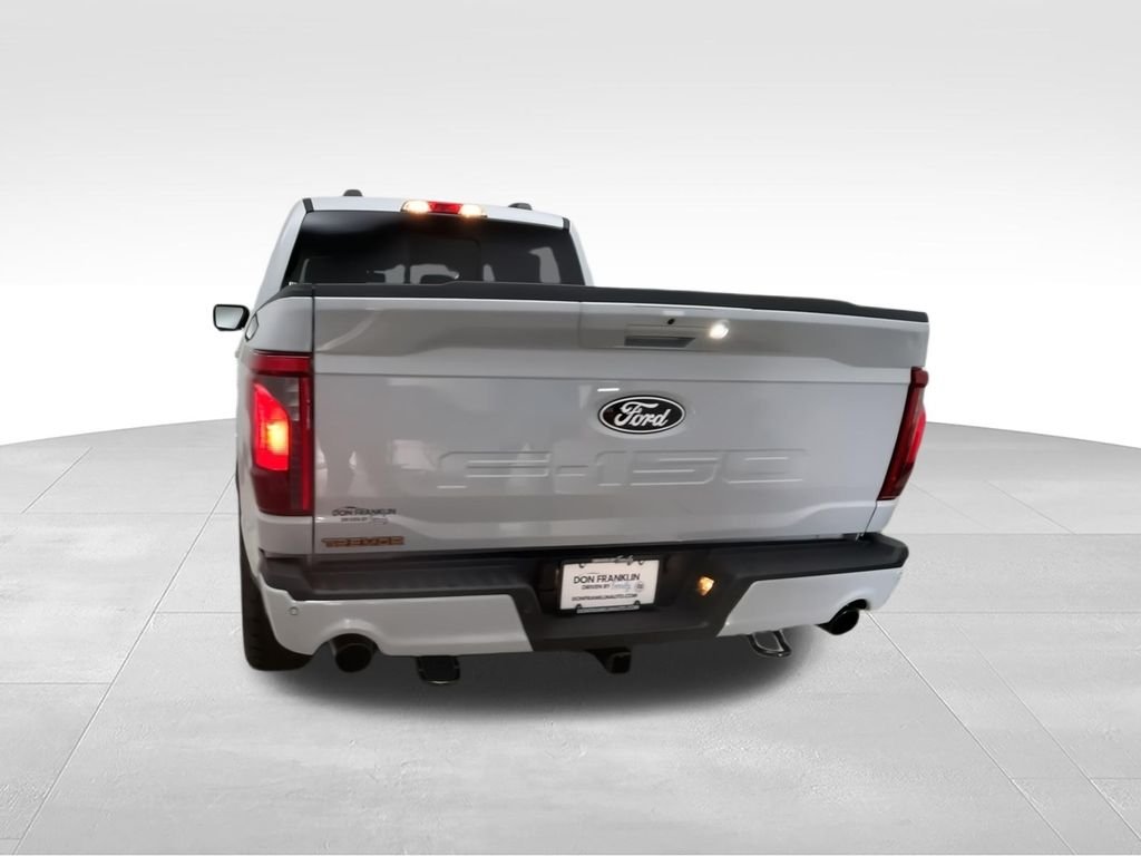 Used 2025 White Ford Tremor image 8
