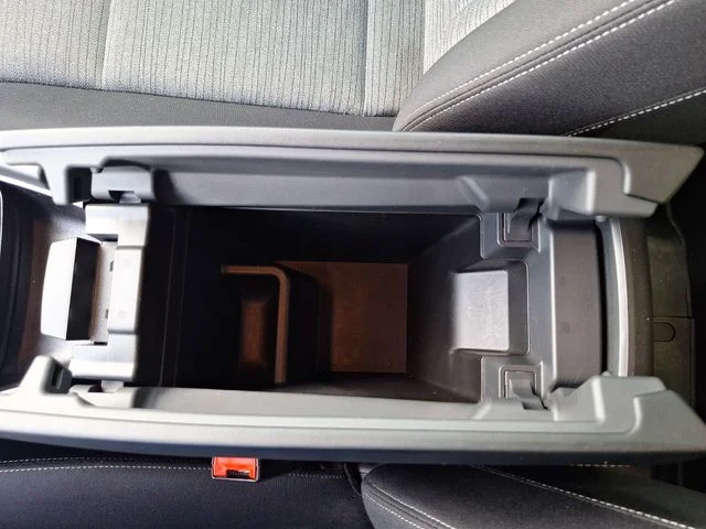 2023 Nissan Rogue SV - Photo 26