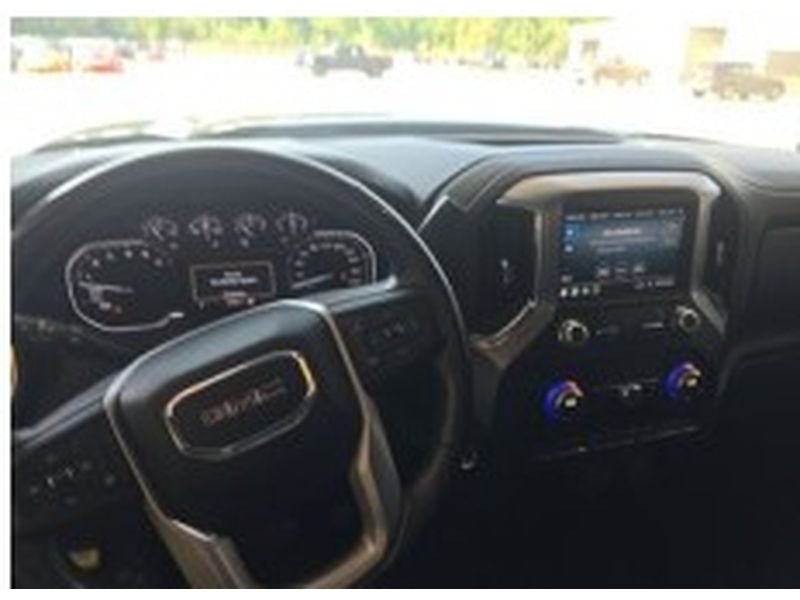 Used 2019 Pacific Blue Metallic GMC Elevation image 5