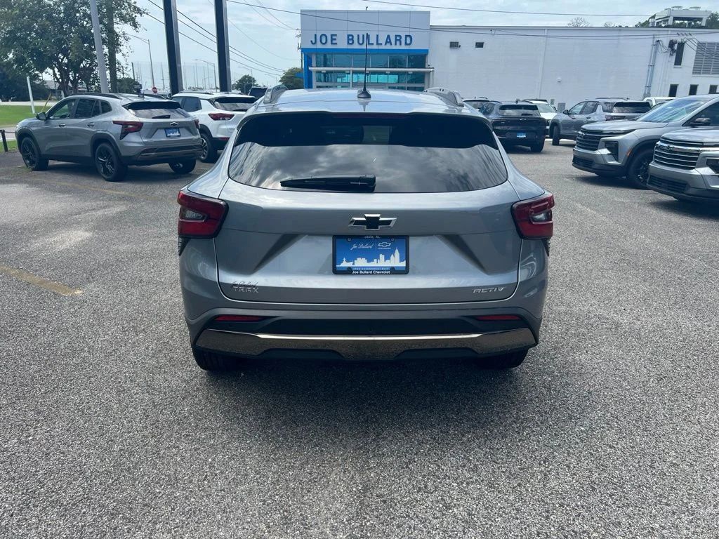 New 2026 Sterling Gray Metallic Chevrolet ACTIV image 4