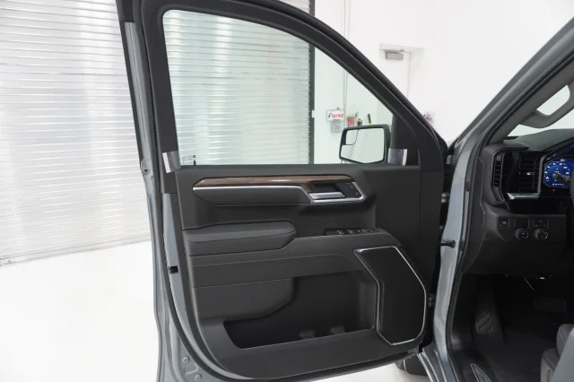 2026 Chevrolet Silverado 1500 LT - Photo 13