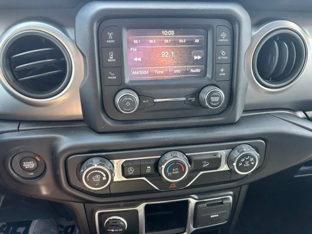 Used 2021 Blue Jeep Sport image 27