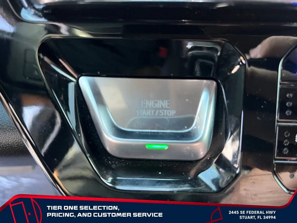 Used 2024 Onyx Black GMC Denali Ultimate image 21