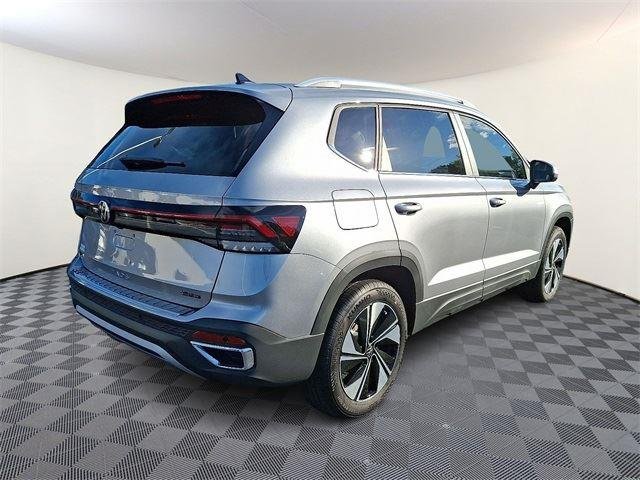 2025 Volkswagen Taos SE - Photo 6
