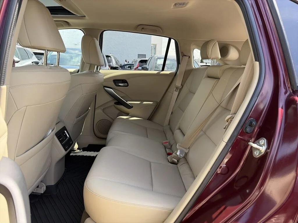 Used 2016 Basque Red Pearl II Acura Tech at Dilawri Certified   No Accidents   Local B image 31