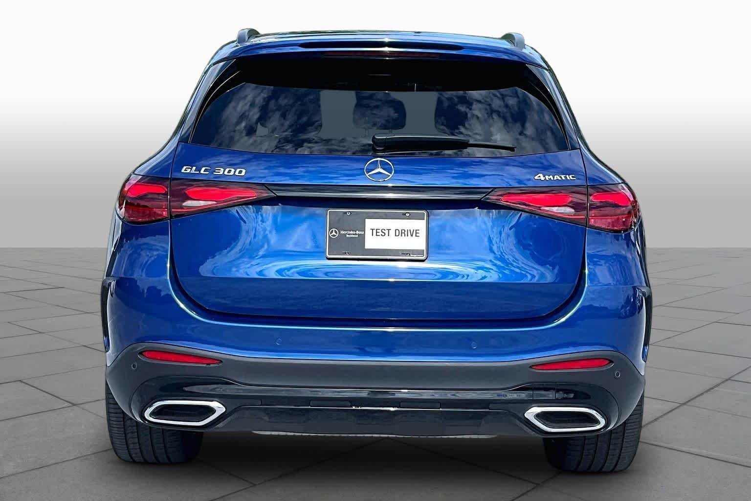 Used 2023 Starling Blue Metallic Mercedes-Benz GLC 300 image 5