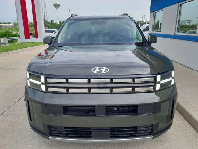 Used 2024 Green Hyundai SEL image 4
