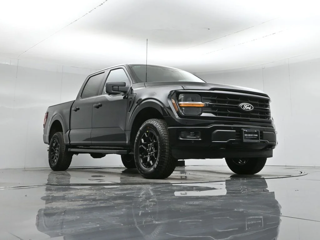 New 2026 Agate Black Metallic Ford XLT image 51