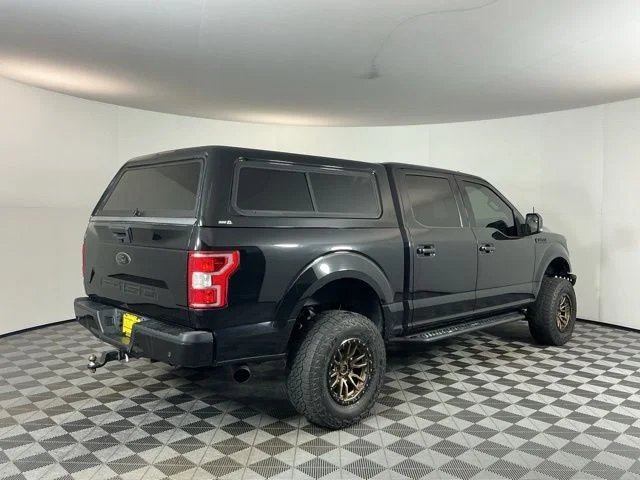 Used 2020 Black Ford XLT image 4