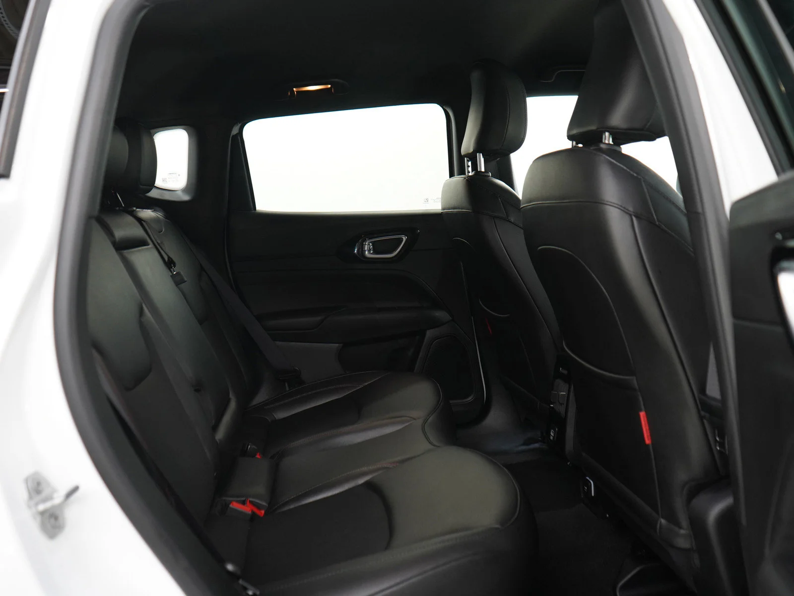 Used 2025 Bright White Clearcoat Jeep Trailhawk image 12