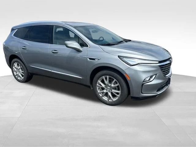 Used 2024 Moonstone Gray Metallic Buick Essence image 8