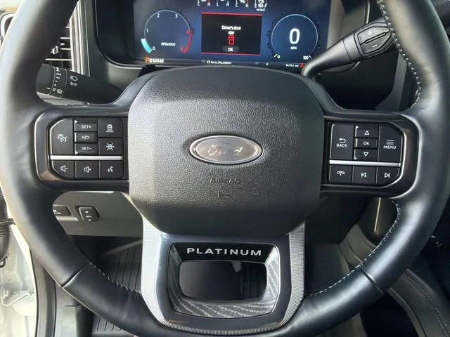 Used 2025 White Ford Platinum image 33
