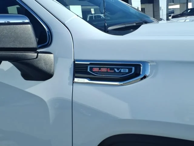 Used 2026 Glacier White Tricoat GMC Denali image 4