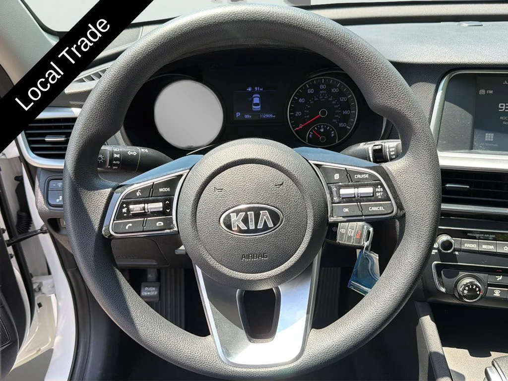 Used 2019 Snow White Pearl Kia LX image 21