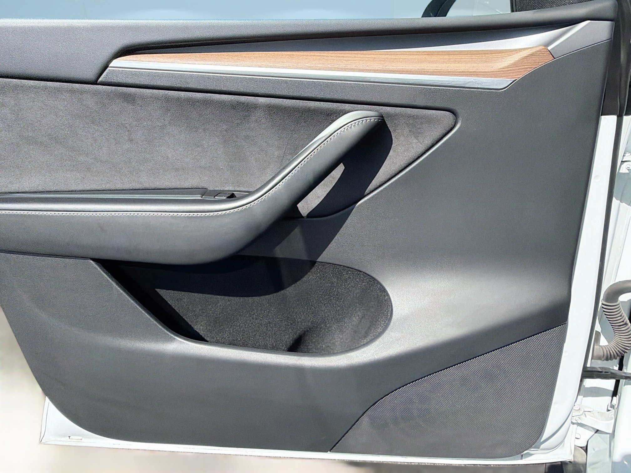 Used 2023 White Tesla Performance image 22