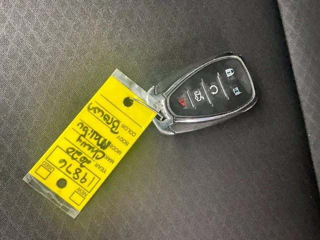 Used 2020 Gray Chevrolet LT image 26