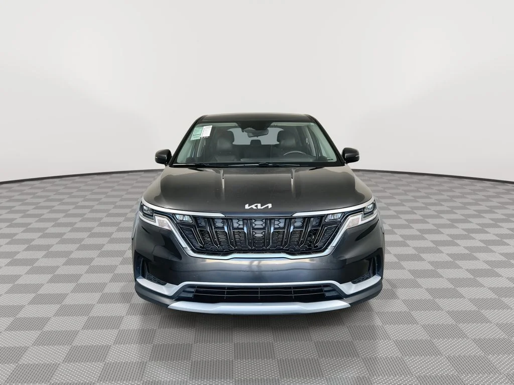 Used 2024 Gray Kia LX image 3