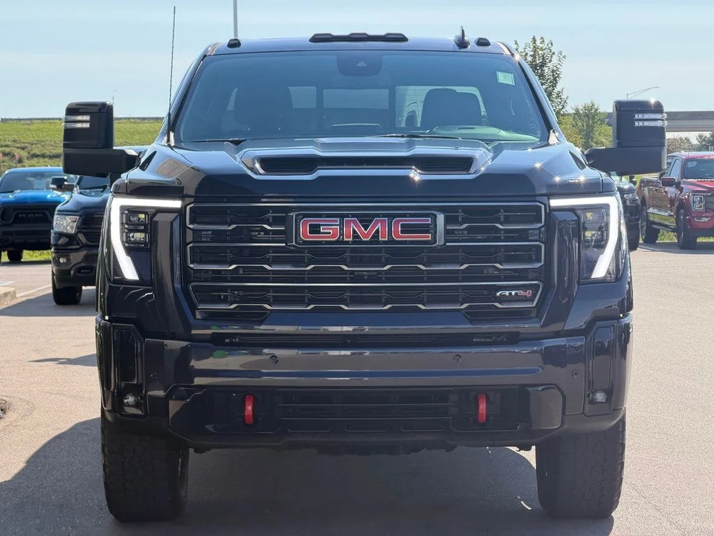 Used 2025 Gray GMC AT4 image 6