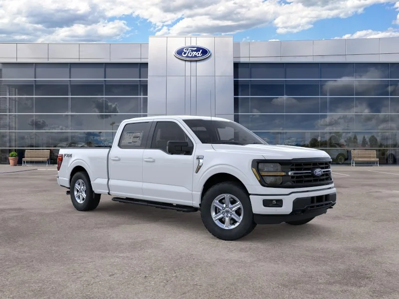 New 2026 Oxford White Ford XLT image 7