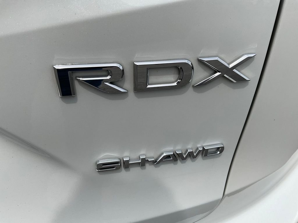 Used 2023  Acura Technology Package image 26