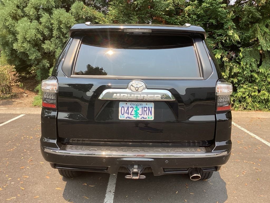 Used 2016 Black Toyota Limited image 21
