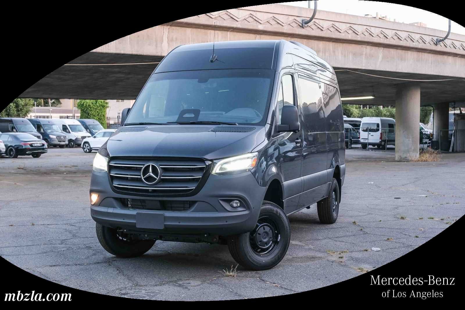 2026 Mercedes-Benz Sprinter Passenger Van Passenger 144WB High Roof AWD 2.0L I4 Diesel Turbo