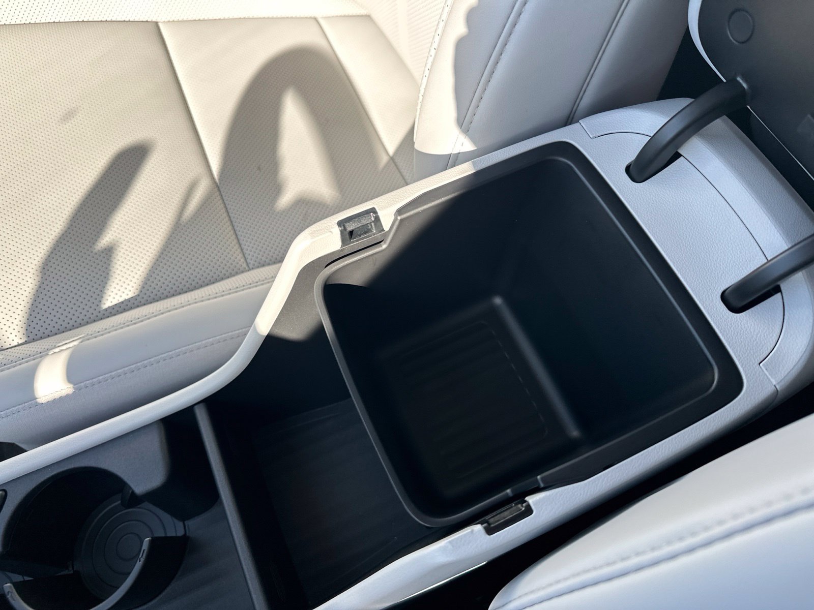 New 2027 White Hyundai SEL Premium AWD image 54