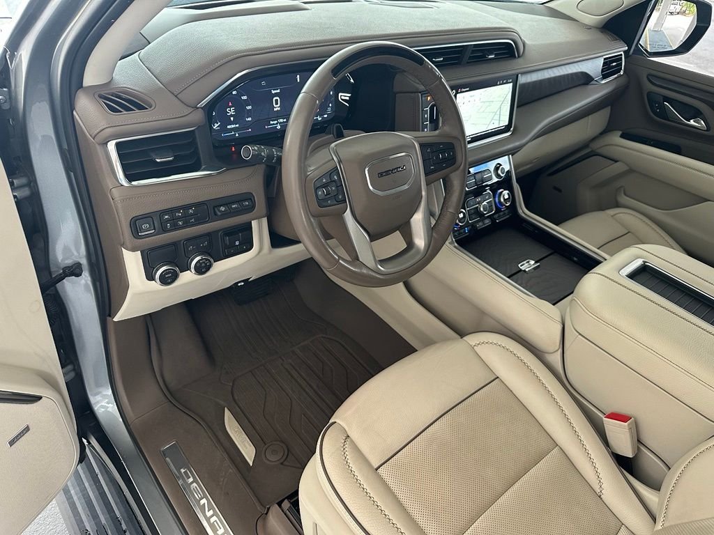 Used 2023 Silver GMC Denali image 14