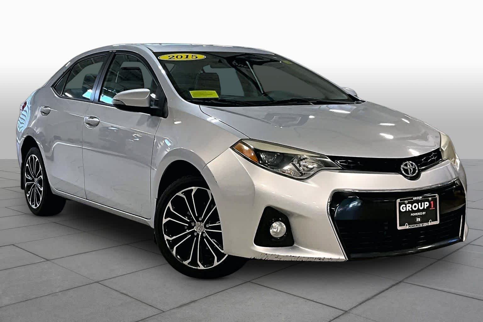 Used 2015 Classic Silver Metallic Toyota S Plus image 3