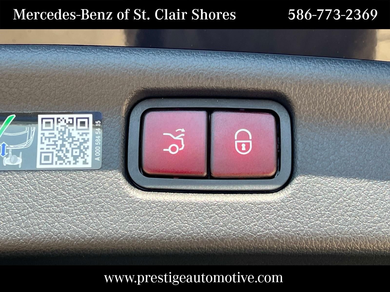 Certified Used 2025 Black Mercedes-Benz C 300 image 14