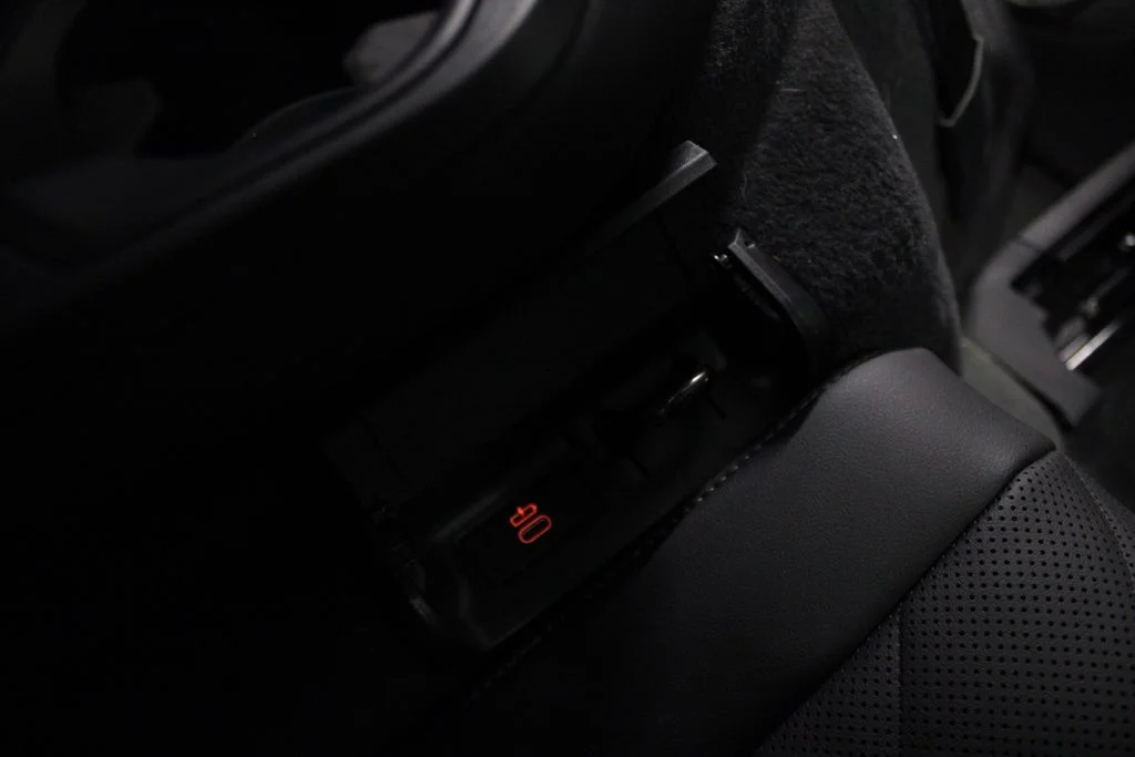 Used 2024 Black BMW xDrive40i image 42