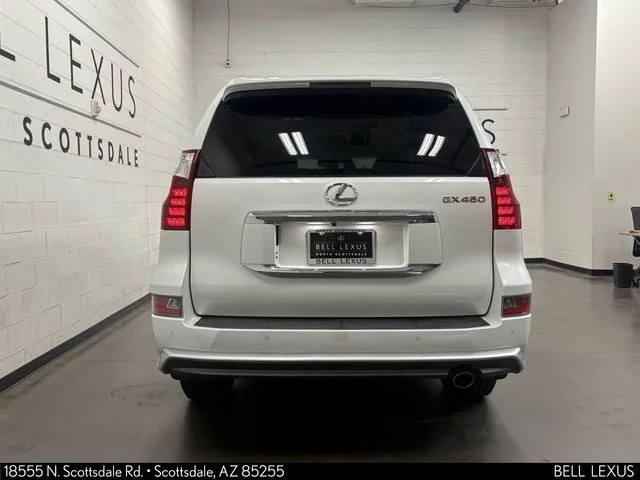 Used 2019  Lexus 460 image 6
