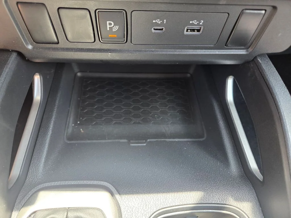 Used 2024 Blue Nissan SV image 17