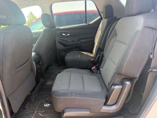 Used 2020 Silver Chevrolet LT image 7