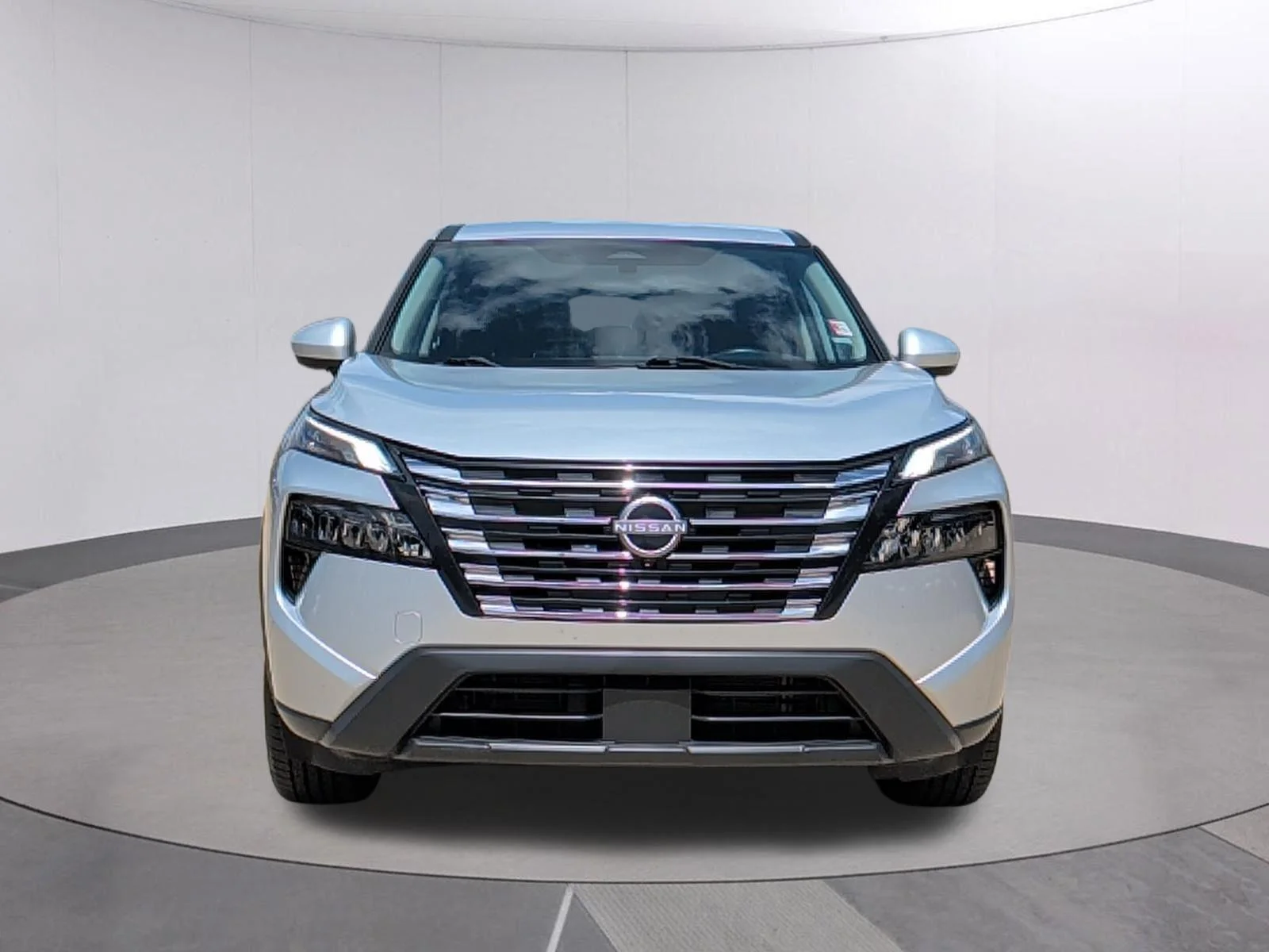 Used 2024 Brilliant Silver Metallic Nissan SV image 8