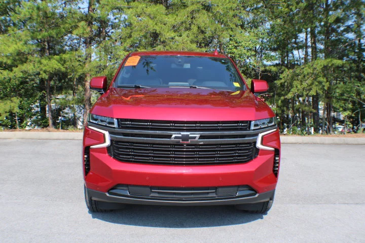 Used 2021 CHERRY RED TINTCOAT Chevrolet RST image 23