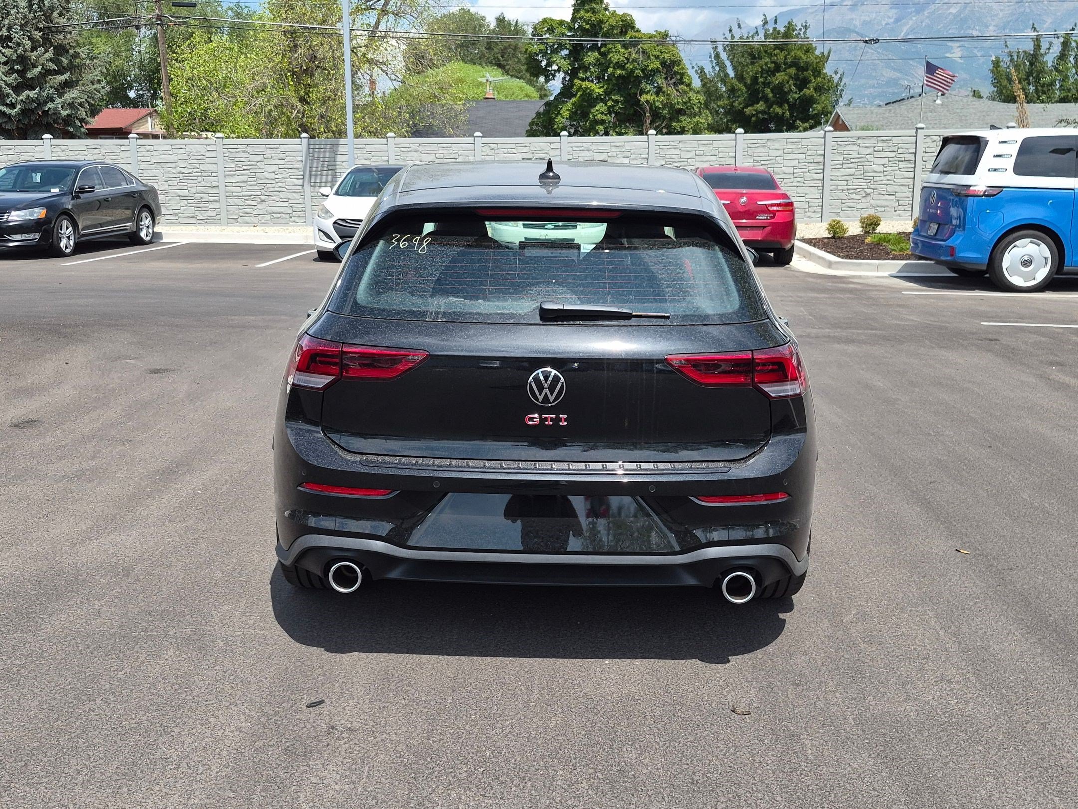 New 2026 Mythos Black Metallic Volkswagen Autobahn image 4