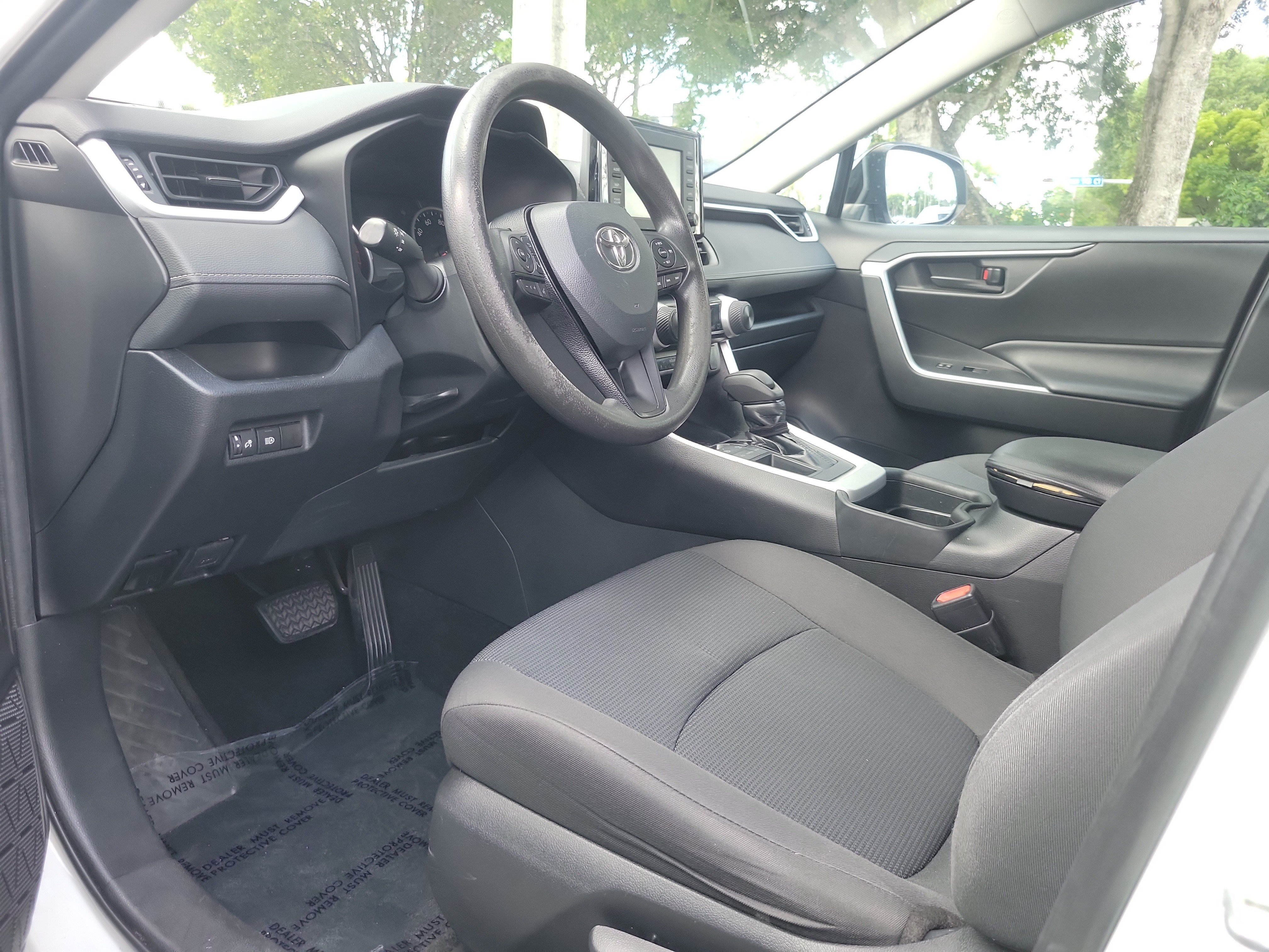 Used 2020 Super White Toyota LE image 29