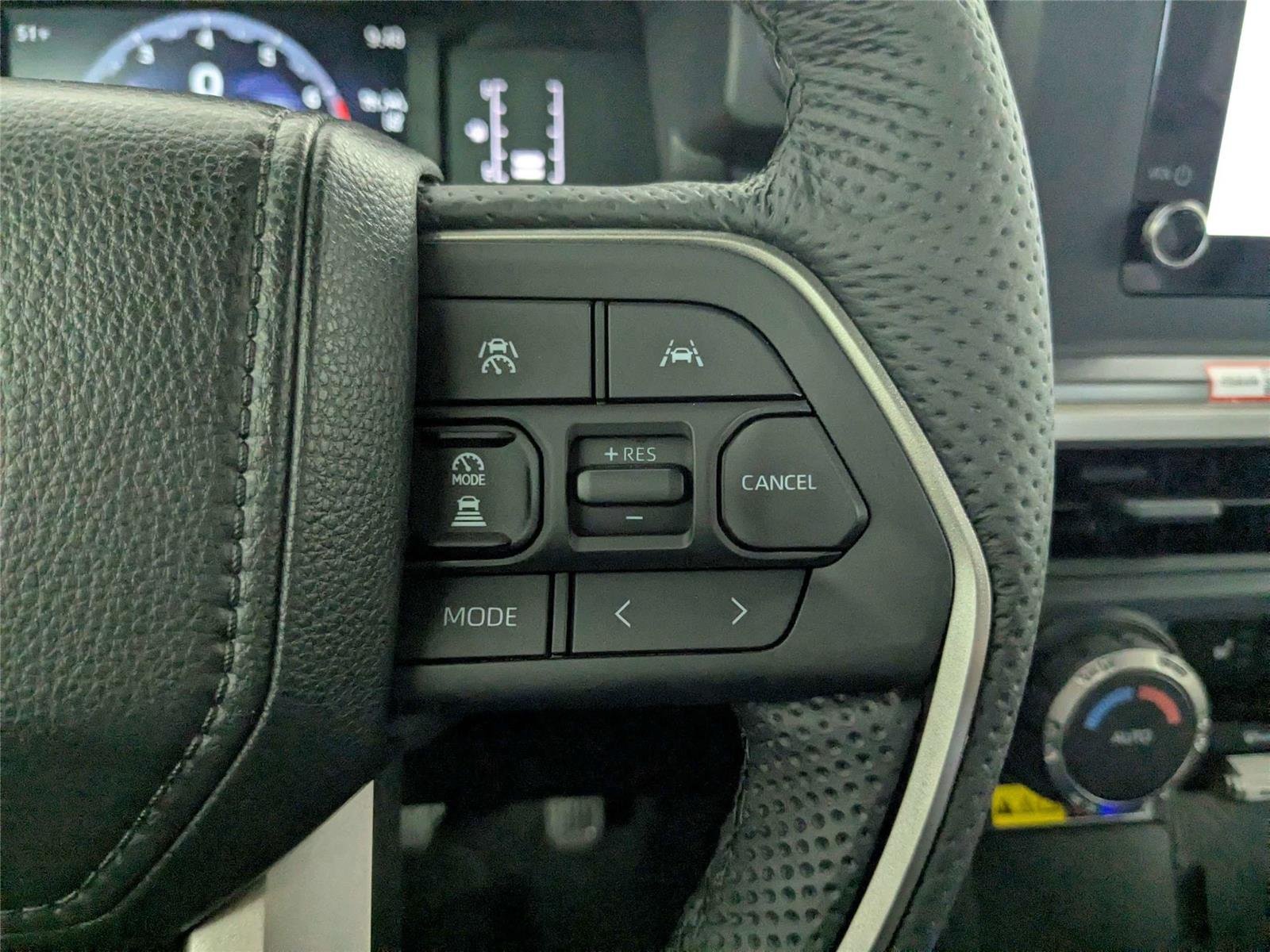 2026 Toyota Tacoma SR5 - Photo 12