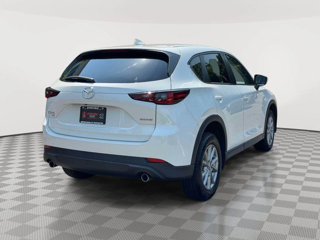 Used 2023 Rhodium White Metallic Mazda 2.5 S Select image 6