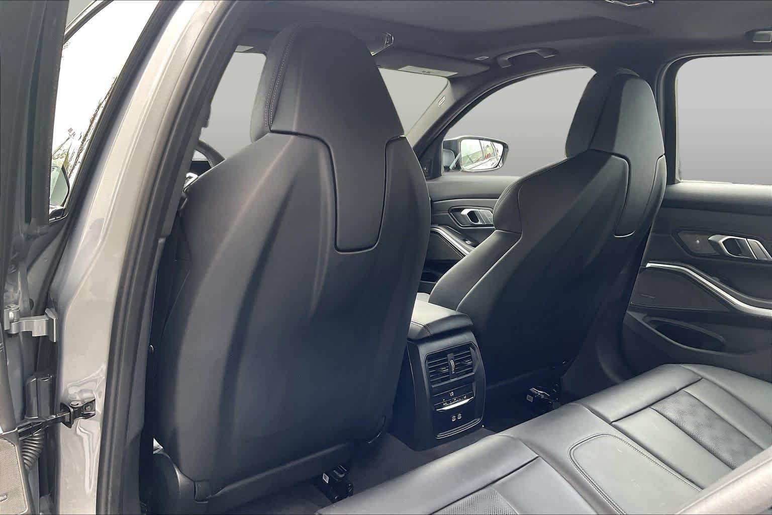 Used 2025 Skyscraper Gray Metallic BMW Competition xDrive image 22