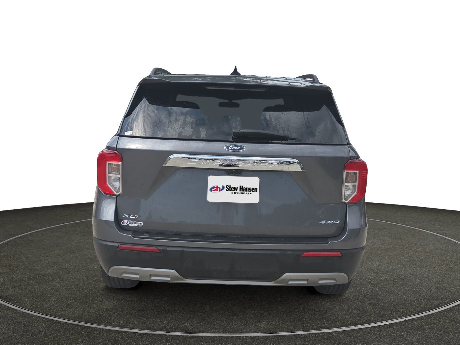 Used 2023 Gray Metallic Ford XLT image 4