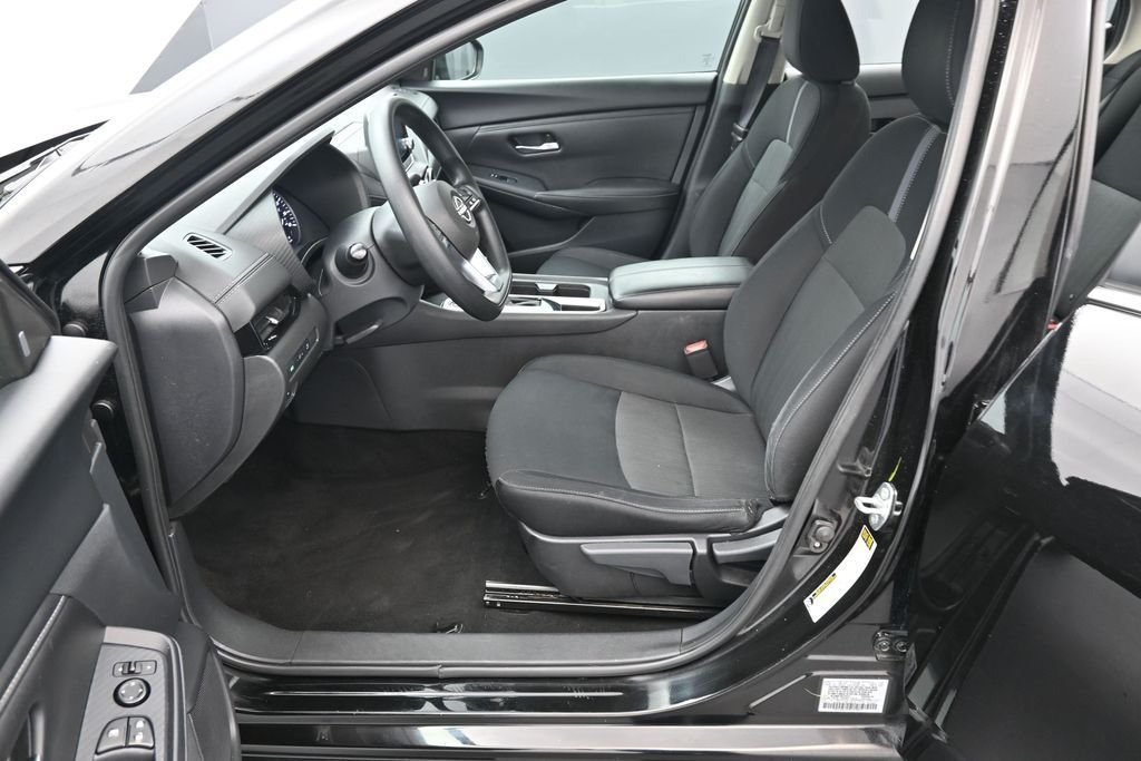 Used 2024 Super Black Nissan SV image 15