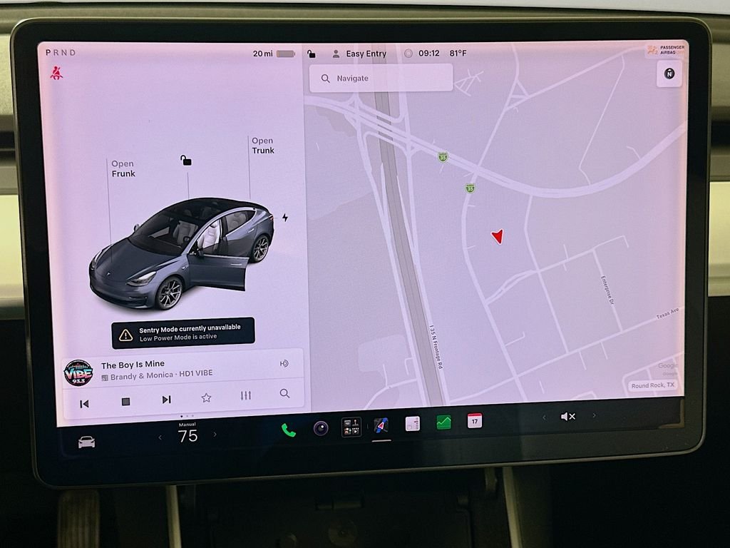 Used 2019 Silver Tesla Long Range image 13