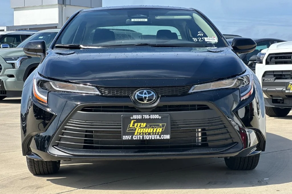 New 2027 Inked Toyota  LE image 9