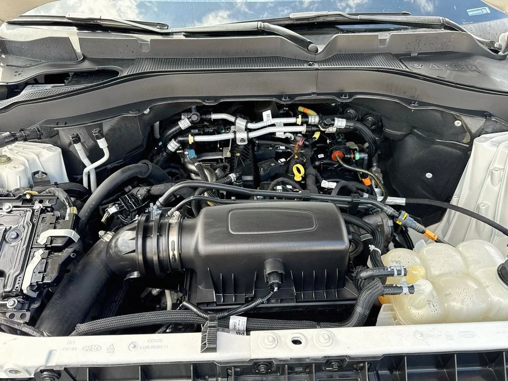 Used 2022 White Ford XLT image 39