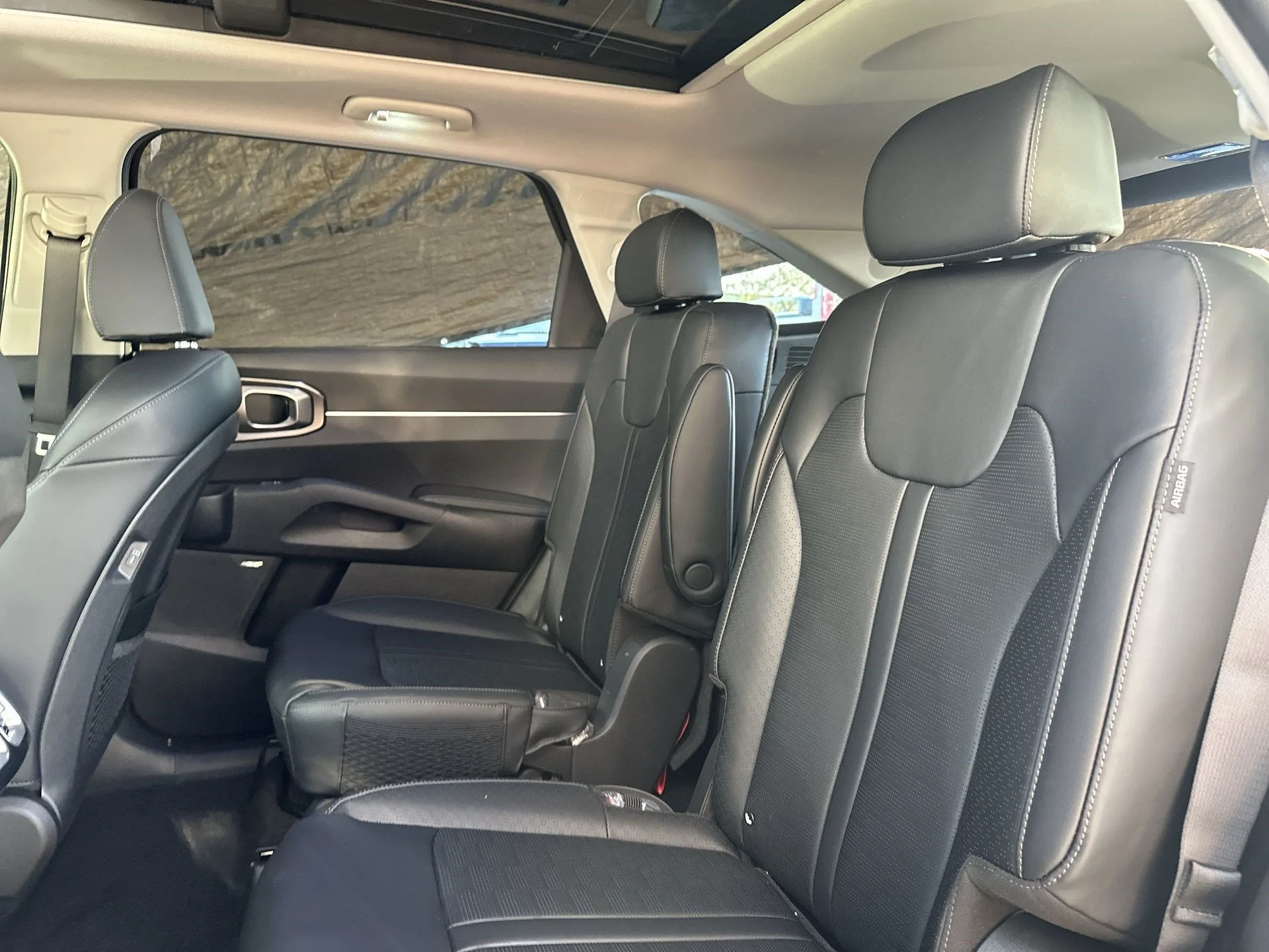 New 2026 Mineral Blue Kia EX image 25